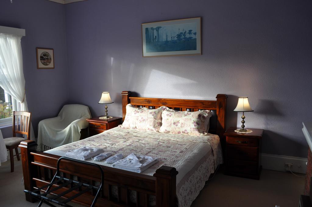 Roslyn House Bed & Breakfast Bushy Park Exteriör bild