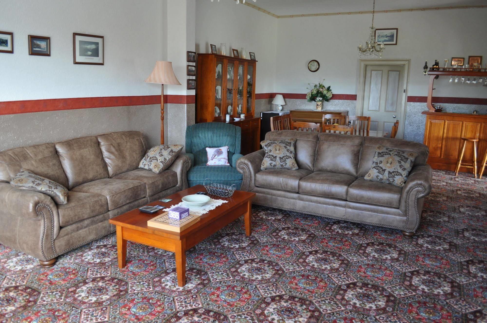 Roslyn House Bed & Breakfast Bushy Park Exteriör bild